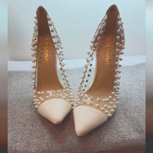 NWOT US 7 White Studded Liliana Stiletto Heels